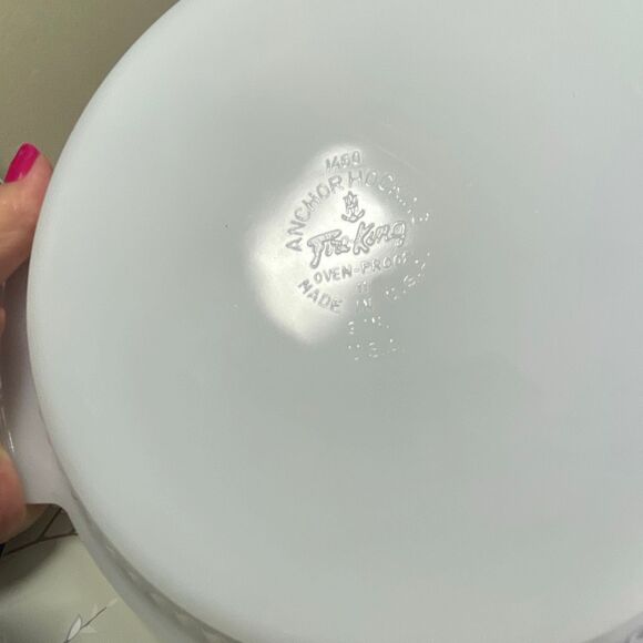 VTG Fire-King 9” ribbed pie plate. - Picture 6 of 6